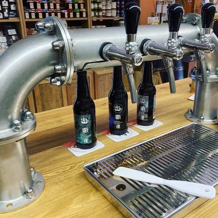 Embellecedor para tiradores en acero inoxidable para cervecería