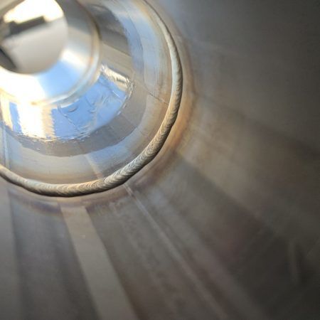 Interior de tubería inox soldado con gas de respaldo